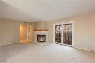 Photo #3: 2553377 Listing