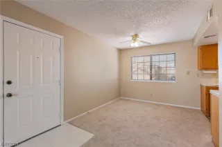 Photo #5: 2553377 Listing