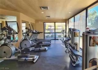 Photo #1: 2553386 Listing 