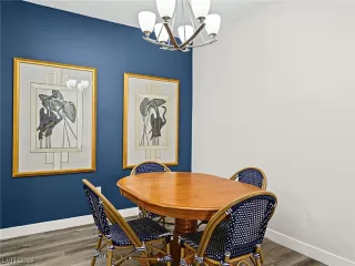 Photo #5: 2553413 Listing