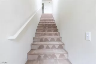 Photo #3: 2553422 Listing 