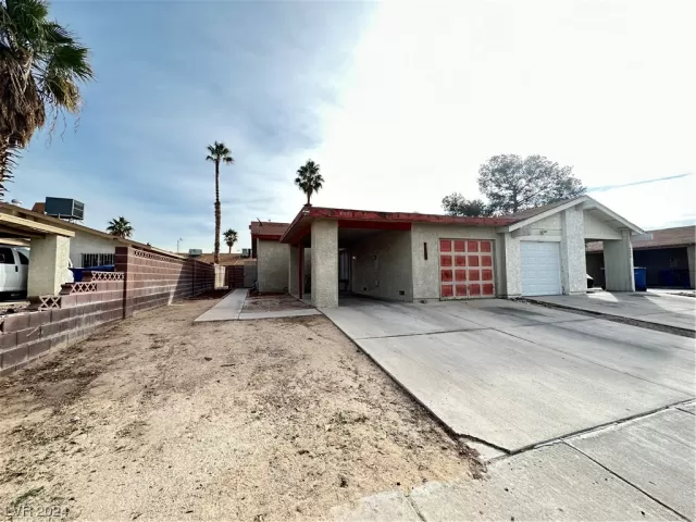 MLS: 2553426 Condo For Sale