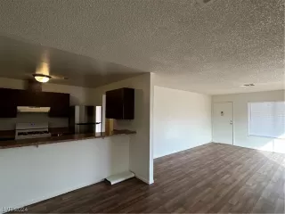 Photo #4: 2553426 Listing 