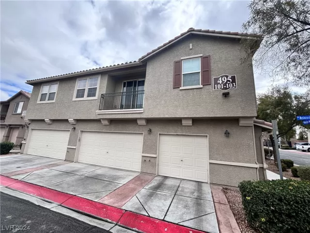 MLS: 2553427 Condo For Sale