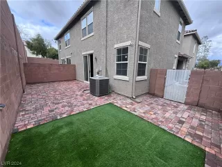 Photo #1: 2553427 Listing 