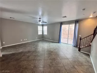 Photo #2: 2553427 Listing 