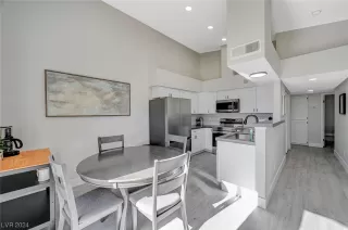 Photo #1: 2553430 Listing