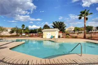 Photo #1: 2553499 Listing