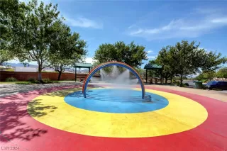 Photo #5: 2553499 Listing