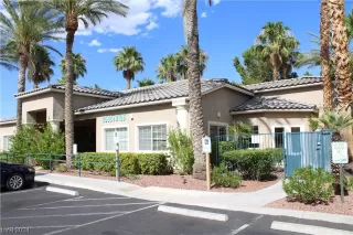 Photo #4: 2553506 Listing