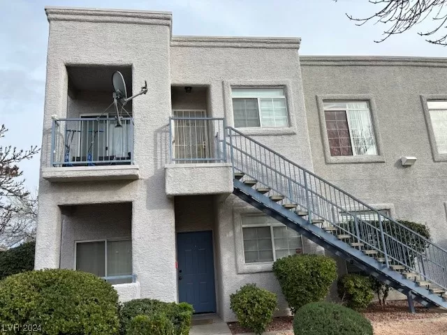 MLS: 2553549 Condo For Sale