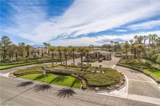 Photo #1: 2553595 Listing