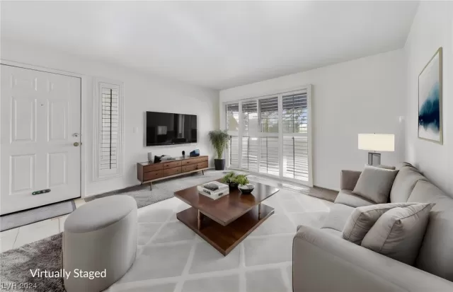 MLS: 2553617 Condo For Sale