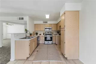 Photo #1: 2553617 Listing