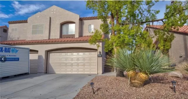 MLS: 2553626 Condo For Sale