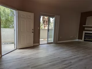 Photo #3: 2553643 Listing 