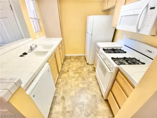 Photo #2: 2553688 Listing 