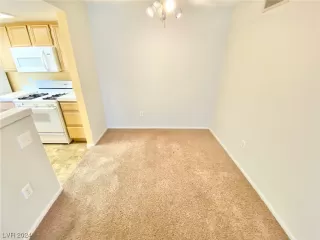 Photo #3: 2553688 Listing 