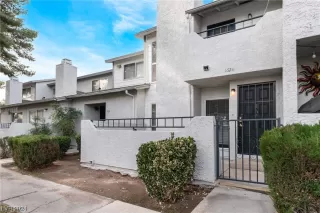 Photo #3: 2553691 Listing 