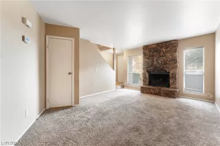 Photo #5: 2553691 Listing 