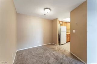 Photo #6: 2553691 Listing 