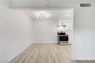 Photo #6: 2553705 Listing 