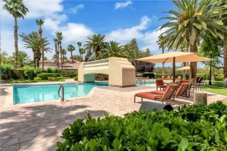 Photo #1: 2553712 Listing