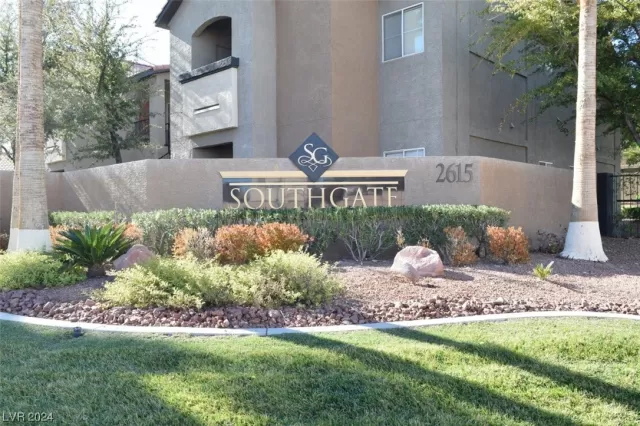 MLS: 2553721 Condo For Sale