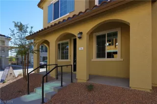 Photo #1: 2553732 Listing 