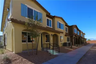 Photo #2: 2553732 Listing 