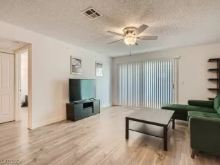 Photo #1: 2553753 Listing 