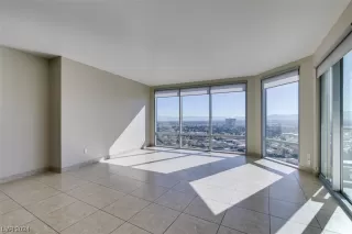 Photo #4: 2553756 Listing