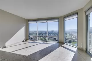 Photo #6: 2553756 Listing