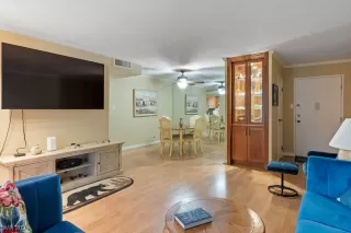 Photo #4: 2553774 Listing