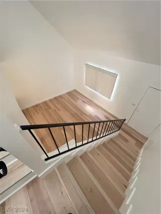 Photo #5: 2553778 Listing 