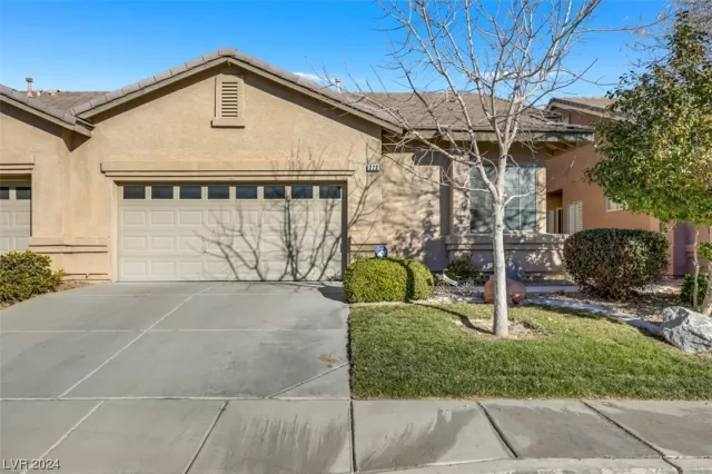 MLS: 2553797 Condo For Sale