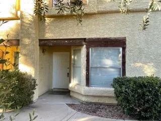 Photo #2: 2553902 Listing