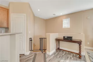 Photo #3: 2553915 Listing