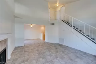 Photo #5: 2553942 Listing 