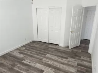 Photo #5: 2553961 Listing