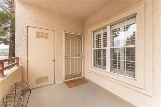 Photo #2: 2553971 Listing