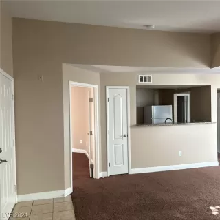 Photo #4: 2553980 Listing 