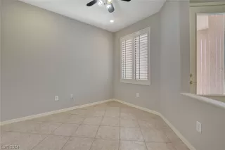 Photo #6: 2553985 Listing