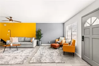 Photo #3: 2554001 Listing