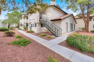 Photo #1: 2554006 Listing