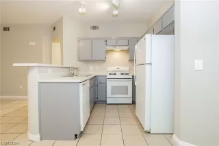 Photo #5: 2554010 Listing 