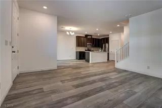 Photo #5: 2554040 Listing 