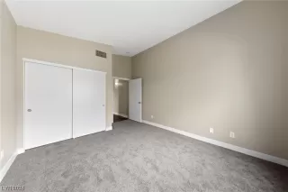 Photo #6: 2554043 Listing 