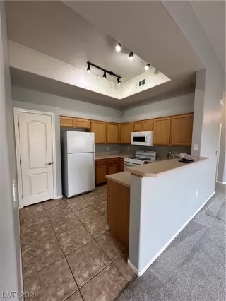 Photo #3: 2554130 Listing 