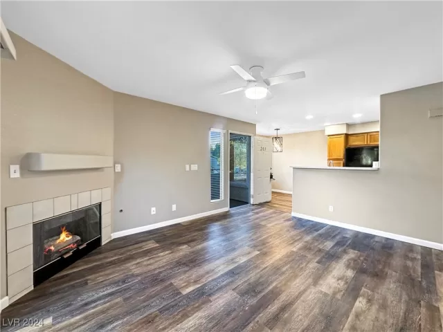 MLS: 2554149 Condo For Sale